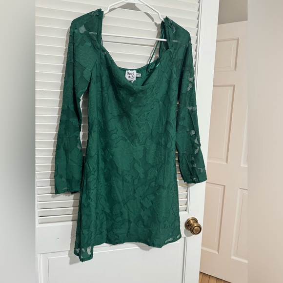 Princess Polly, long sleeve mini dress - Picture 3 of 4